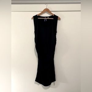 Seraphine maternity scoop neck, sleeveless, ruched black dress; size 10
